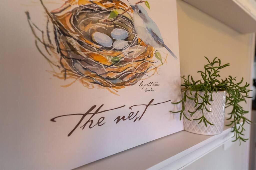 The Cardinal Nest A Cozy Cottage On Main St Saint Charles Eksteriør billede